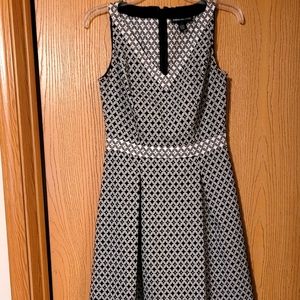 Very nice American Living black and white dress sz 4